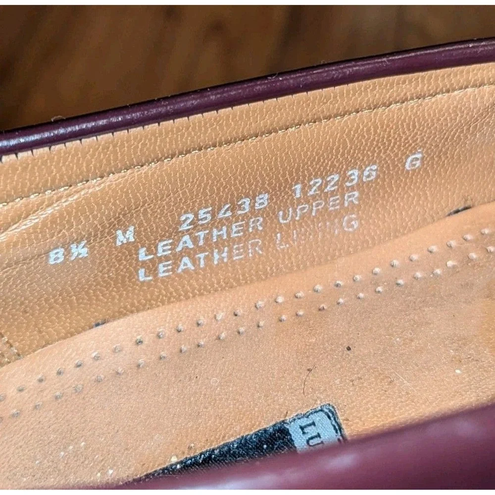 Old Money Bostonian Tassle Loafers Men's 8.5M Burgundy Leather‎ Brogue Preppy